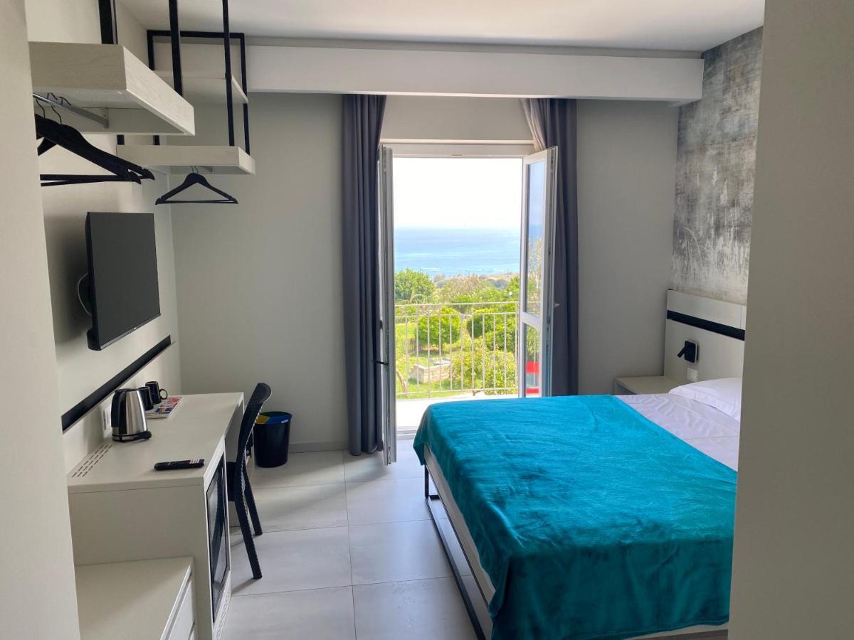 Aether Suites Tropea - Free Private Parking Exterior photo